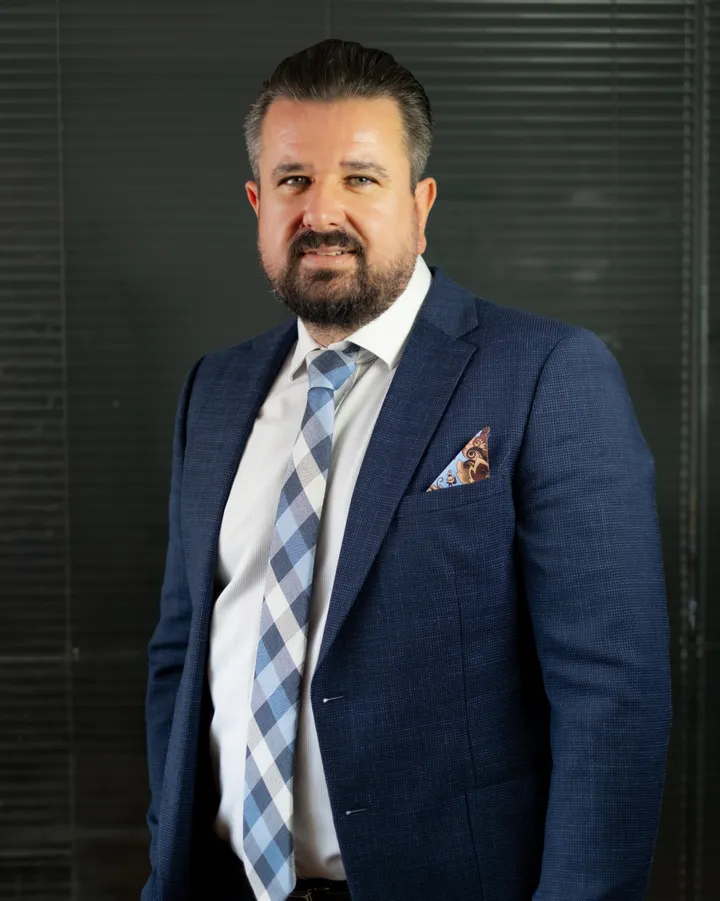 Av. Taner Türkan